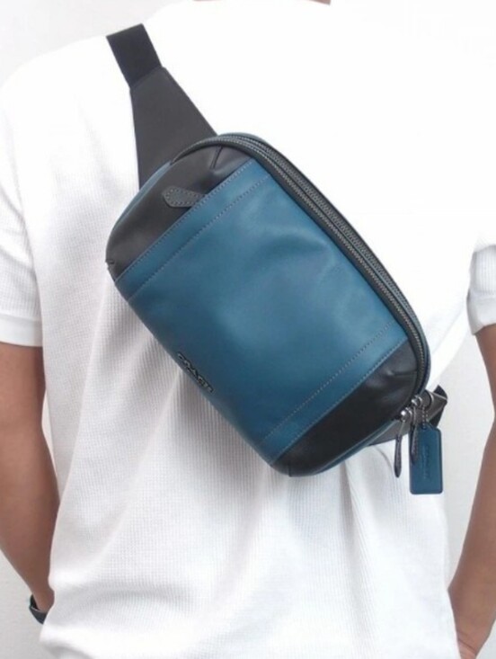 Coach Other - Coach Leather Graham Utility Pack Style F37594 Blue and Black